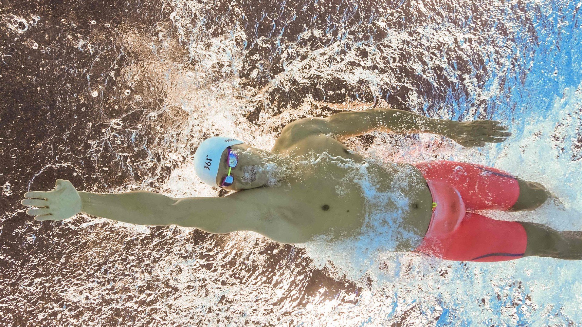 梅西带领阿根廷队冲刺世界杯，状态火热